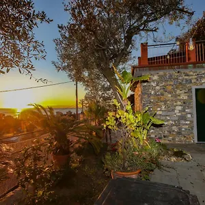 Bed and breakfast Il Cuoco Pescatore, Ittiturismo Lecardonaie Du Pescou
